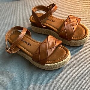 Pierre Dumas Tan Kids Sandals